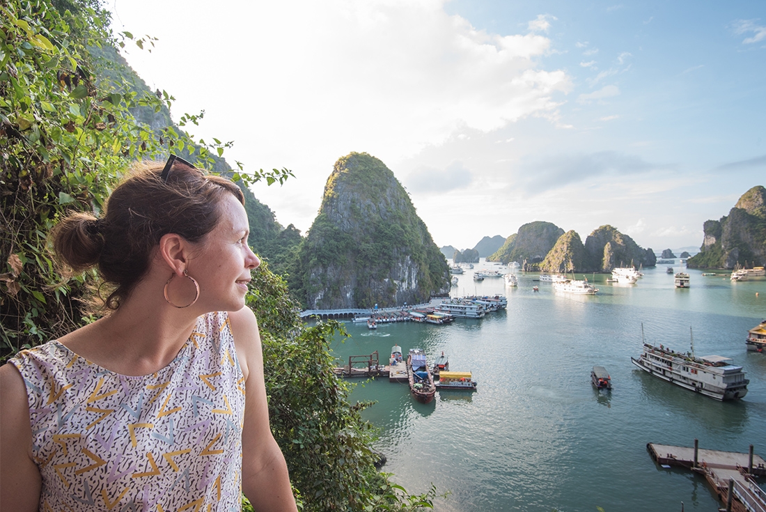 Admire your beautiful surroundings in Halong Bay, Vietnam