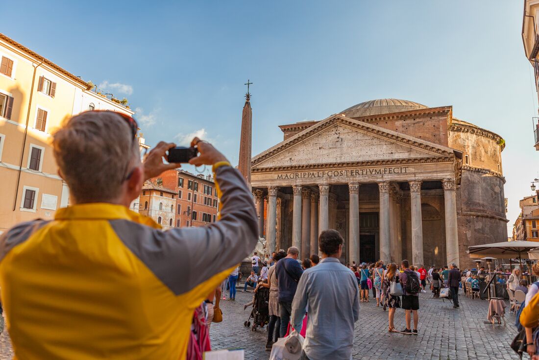 Pantheon - Rome is full of history