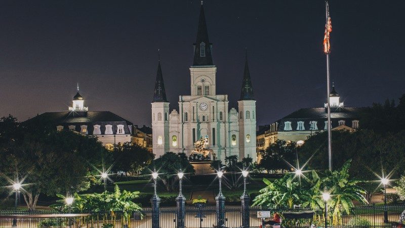 New Orleans building at night