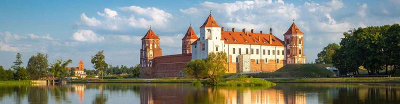 Belarus Mir castle reflects on the water