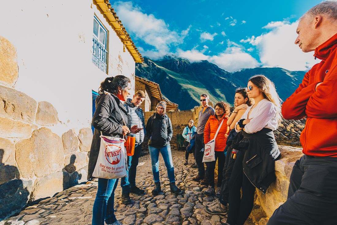 GGPI - Group tour of Ollantaytambo with local guide