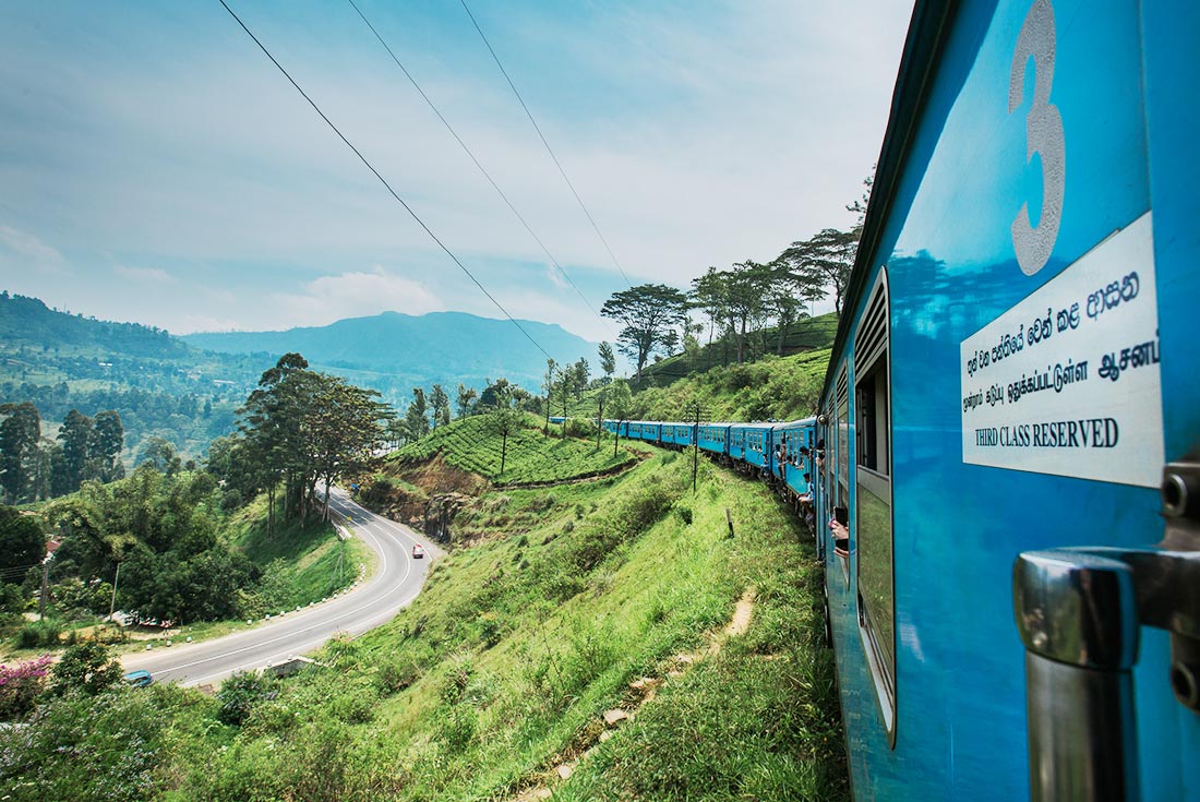 HPPS - View of mountain train journey bound to Nuwara Eliya