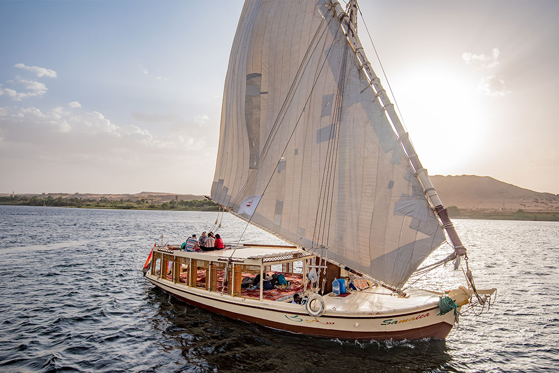 XEPE - Group felucca ride down the Nile river in Aswan