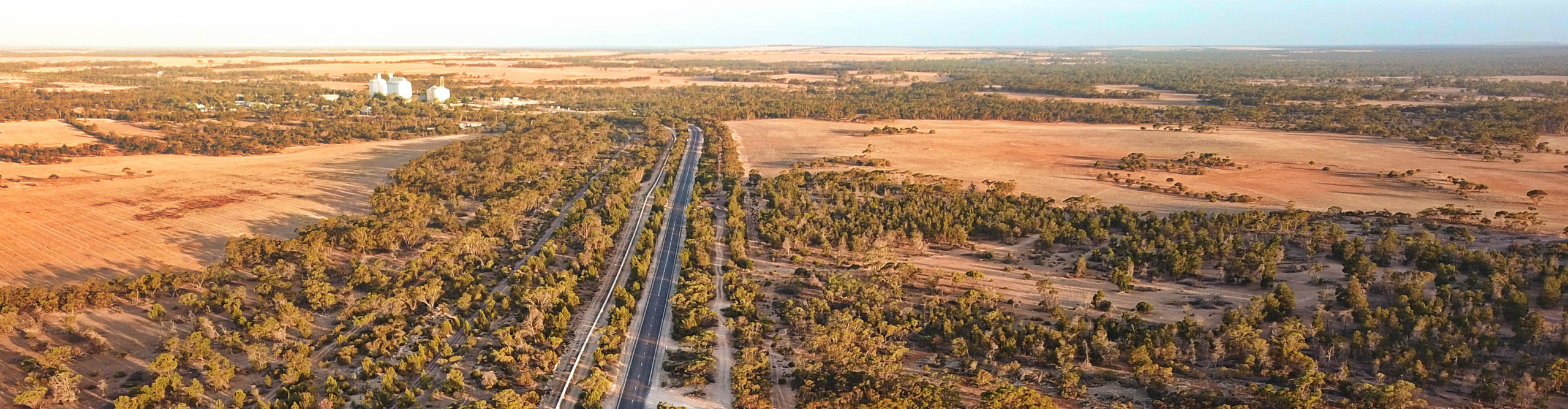 Road on the Eyre Peninsula in the late afternoon sun, South Australia 