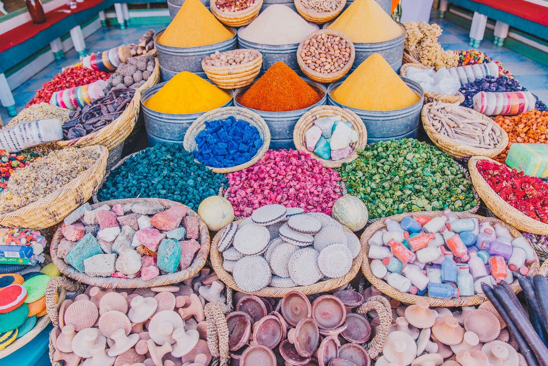 Morocco_Marrakech_market_spices