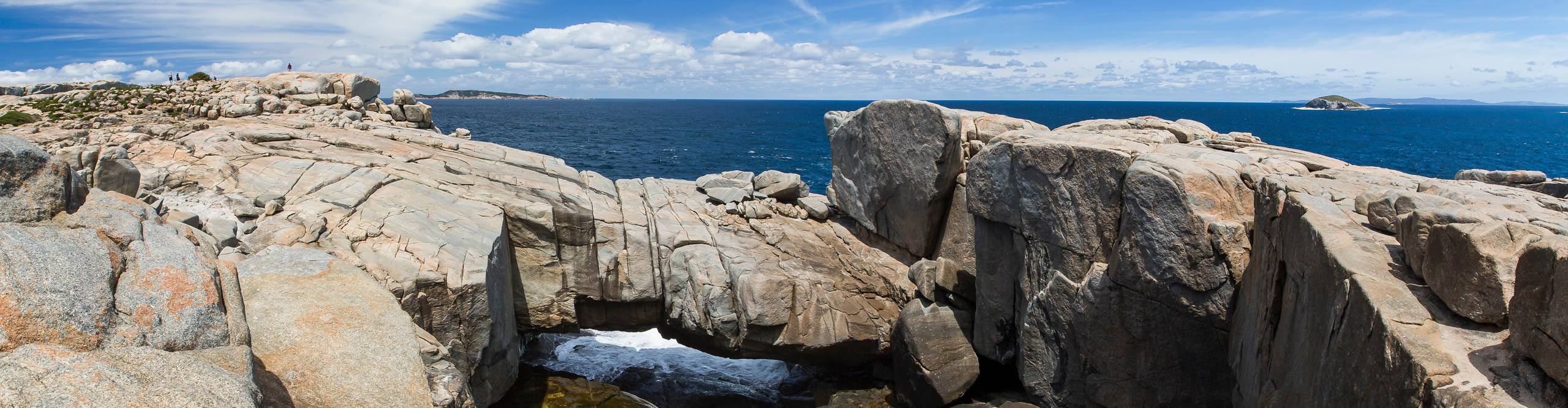 Natural Bridge rock formation near Albany in Western Australia, with the ocean in the background 