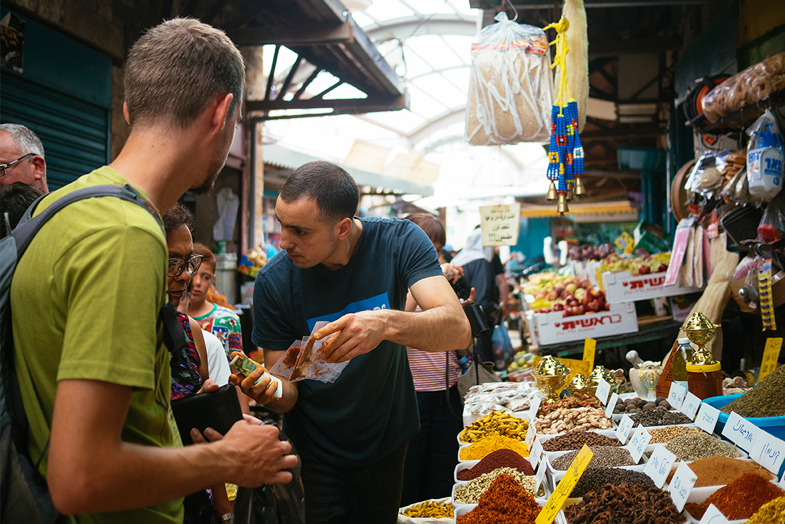 Travellers looking at spice market, Israel & the Palestinian Territories