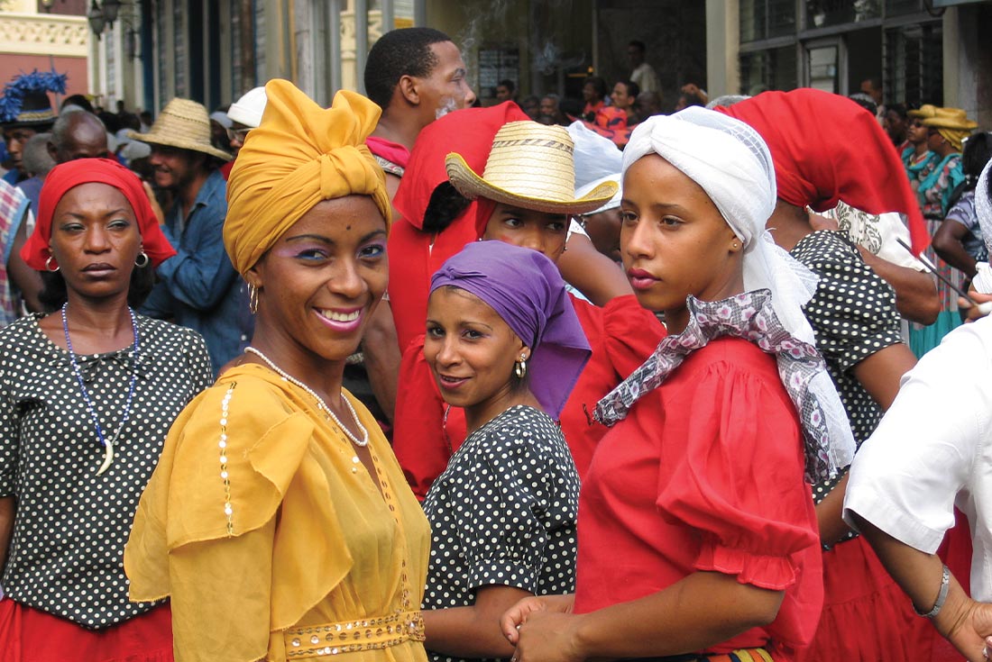 QUPC - Group of local women in traditional Cuban costume