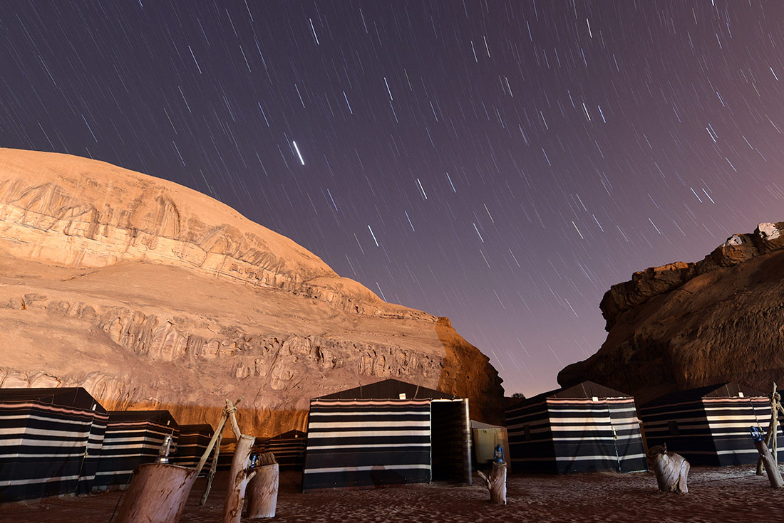 Bedouin camp under the stars of the night sky in Wadi Rum, Jordan