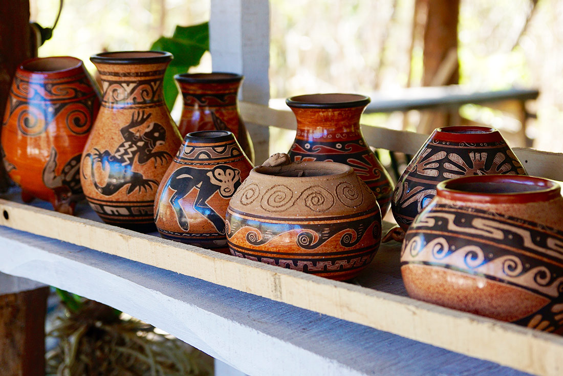 Traditional Costa Rican pottery