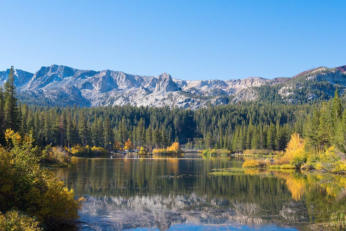 View of the Mammoth Lakes