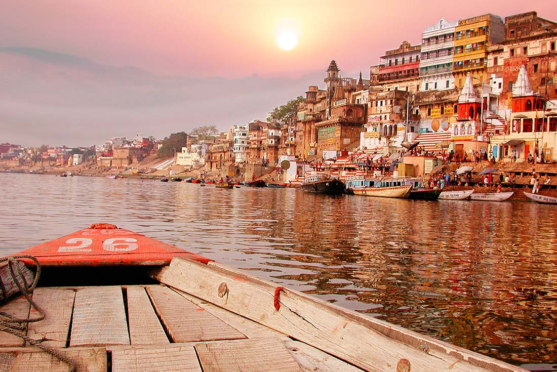 HHPG - Sunrise boat cruise through Varanasi ganges